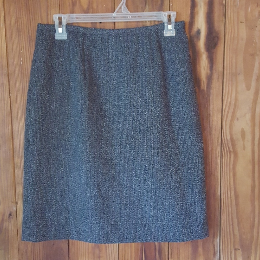 Amanda Smith Skirt 50% Wool 50 % Polyester Size 10